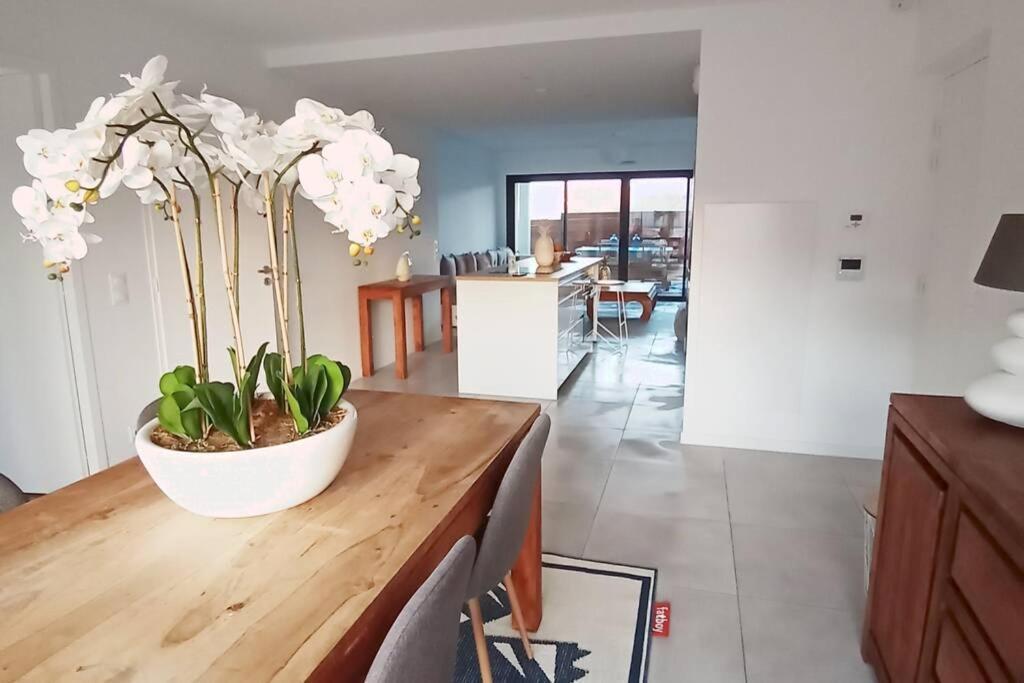 Loft standing 100 M2 à 200 mètres de la plage Apartamento Lacanau Exterior foto